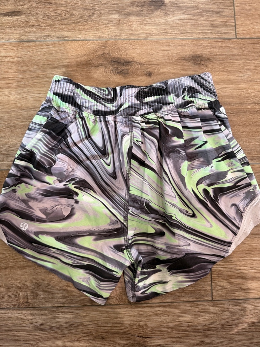 lululemon discontinued Shorts in Light Green, Gray, Black
Size 2, 4 inch inseam - Picture 3 of 3